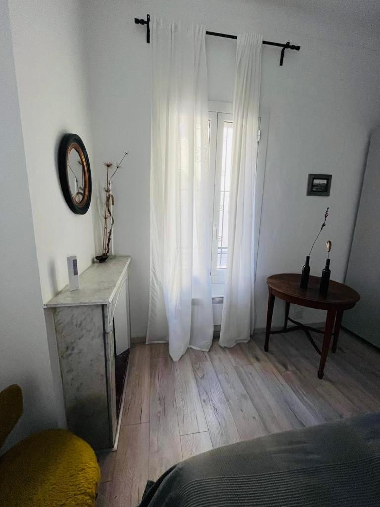 Charmante 3 Zimmer, Stadtwohnung 멍똥 외부 사진